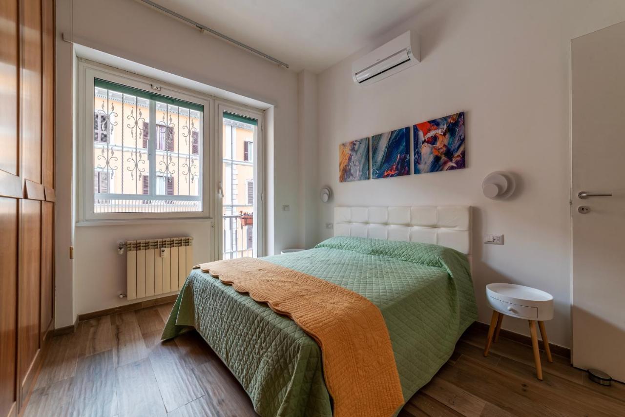 Lägenhet Piazza Re Di Comfy Rom